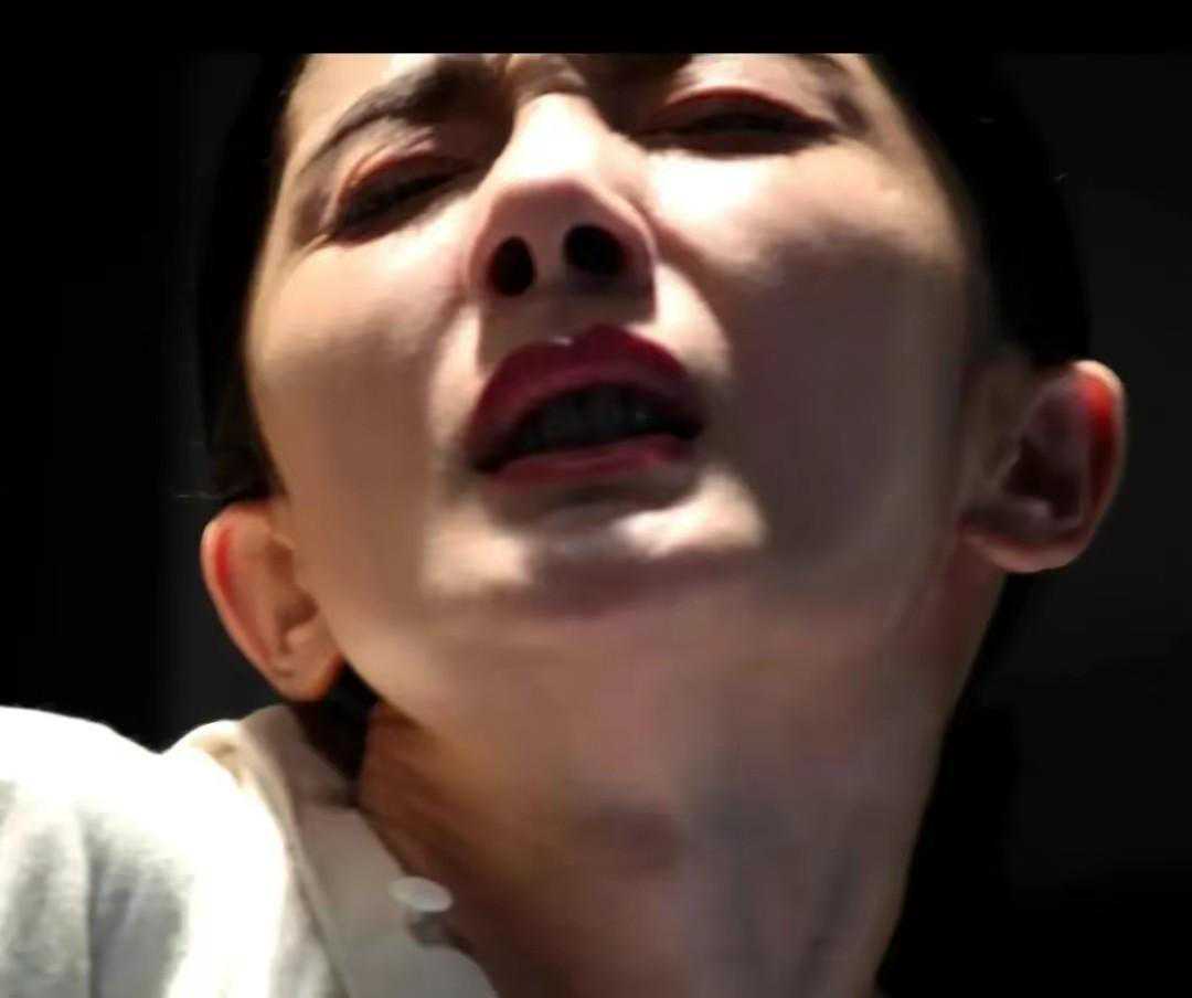 嘎子800万新片上映就翻车！差评满屏飘，女演员身材成最大看点？