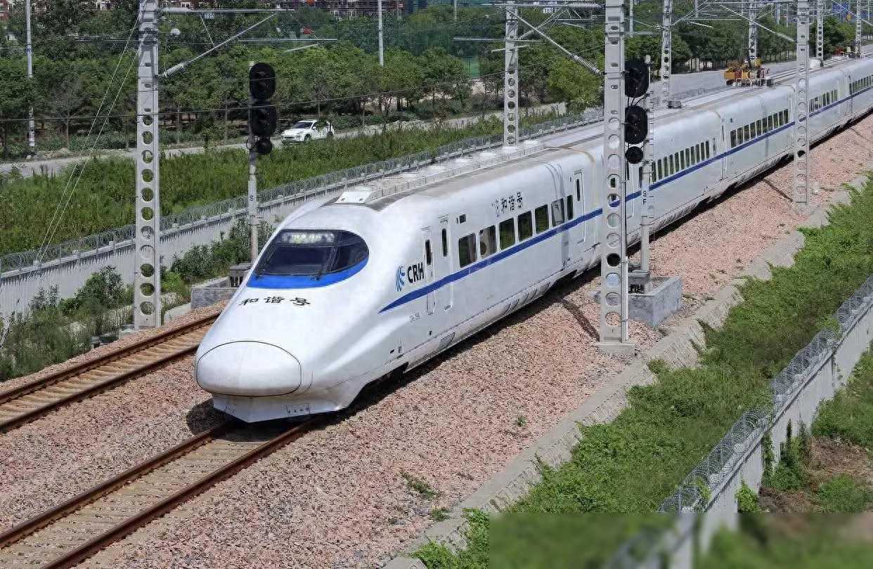 五一将至，很多人不愿意坐高铁了，背后原因竟然是这些！