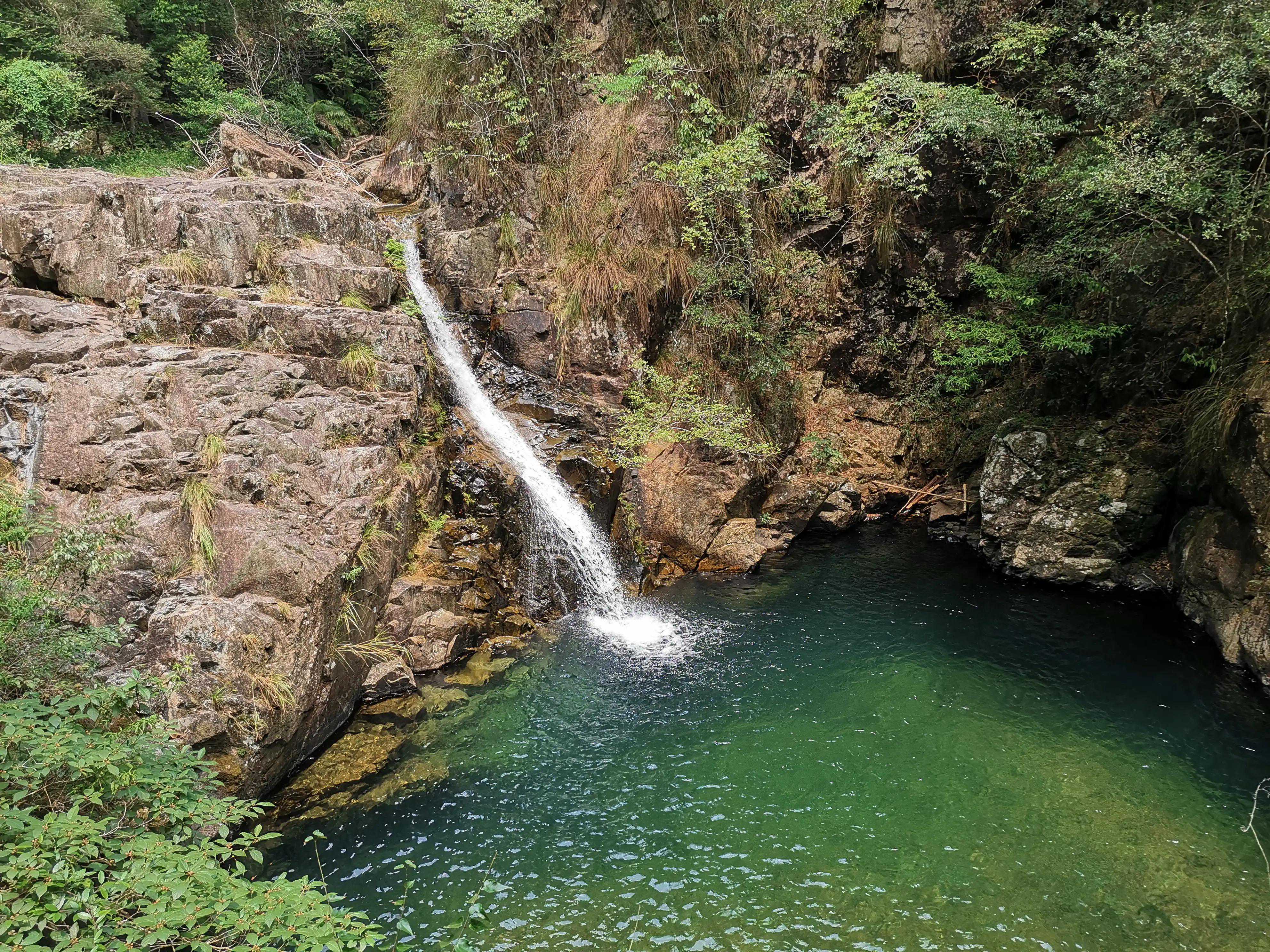 行走九阜山