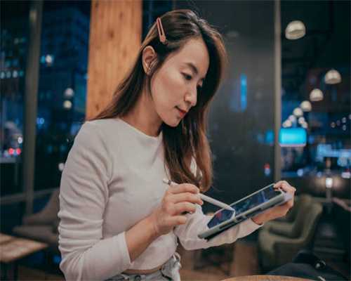 虽寒冬已至，南京情侣园已然变成鸟儿乐园